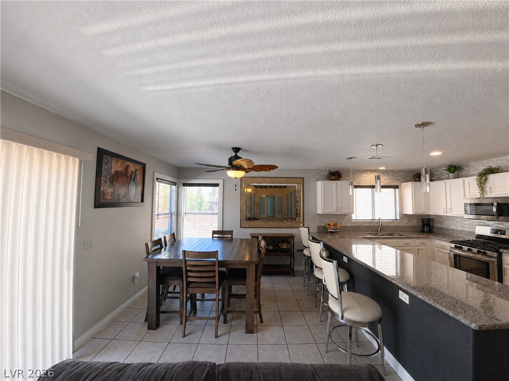5032 Dancing Lights Avenue Property Photo 7