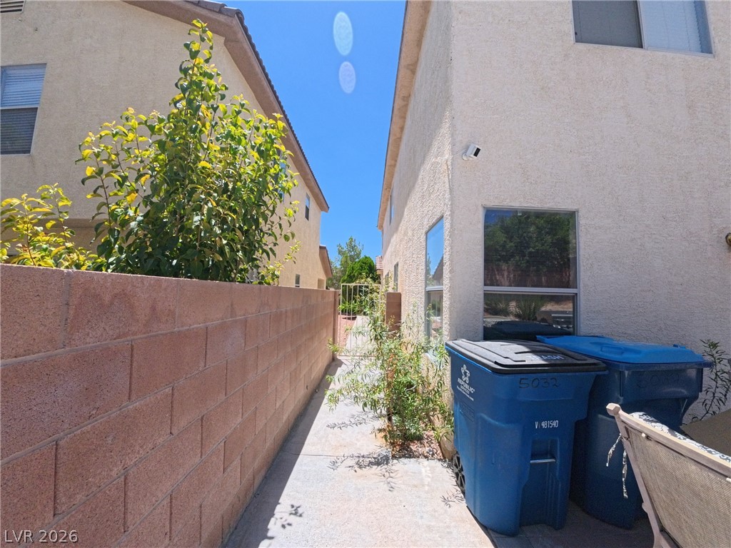 5032 Dancing Lights Avenue Property Photo 9