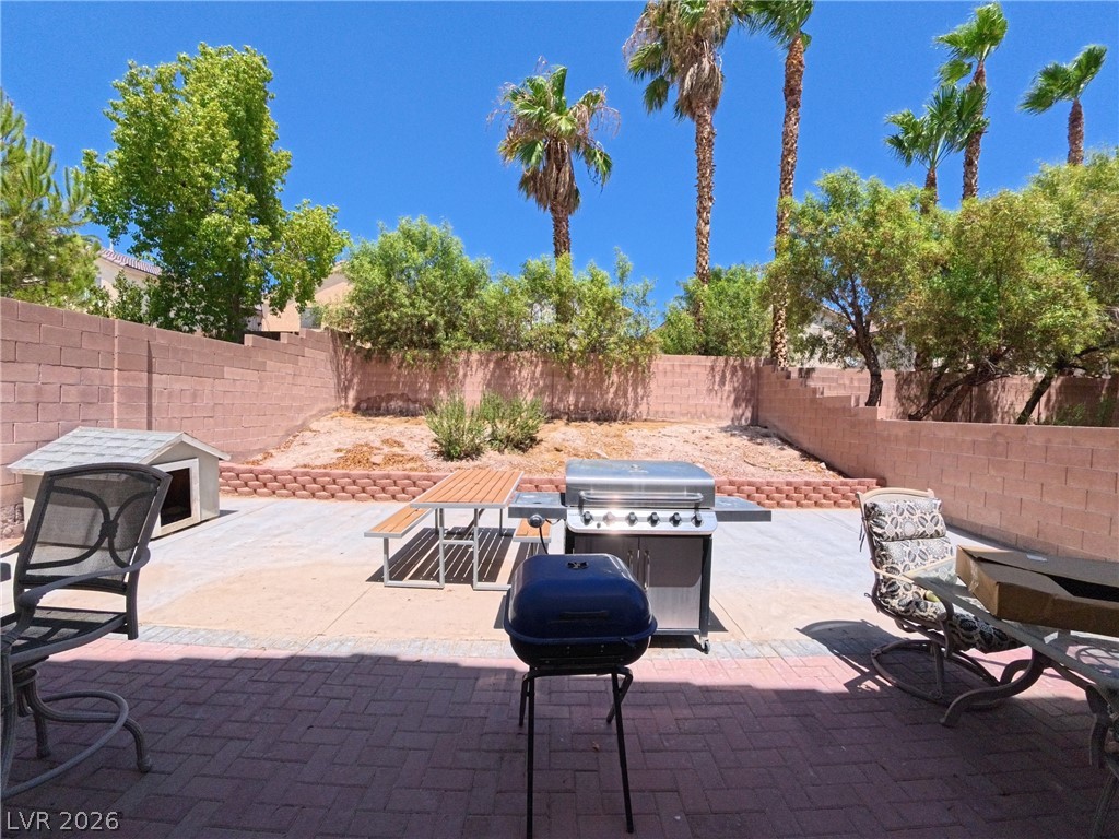 5032 Dancing Lights Avenue Property Photo 17