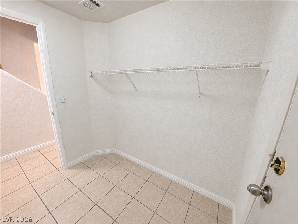 5032 Dancing Lights Avenue Property Photo 19