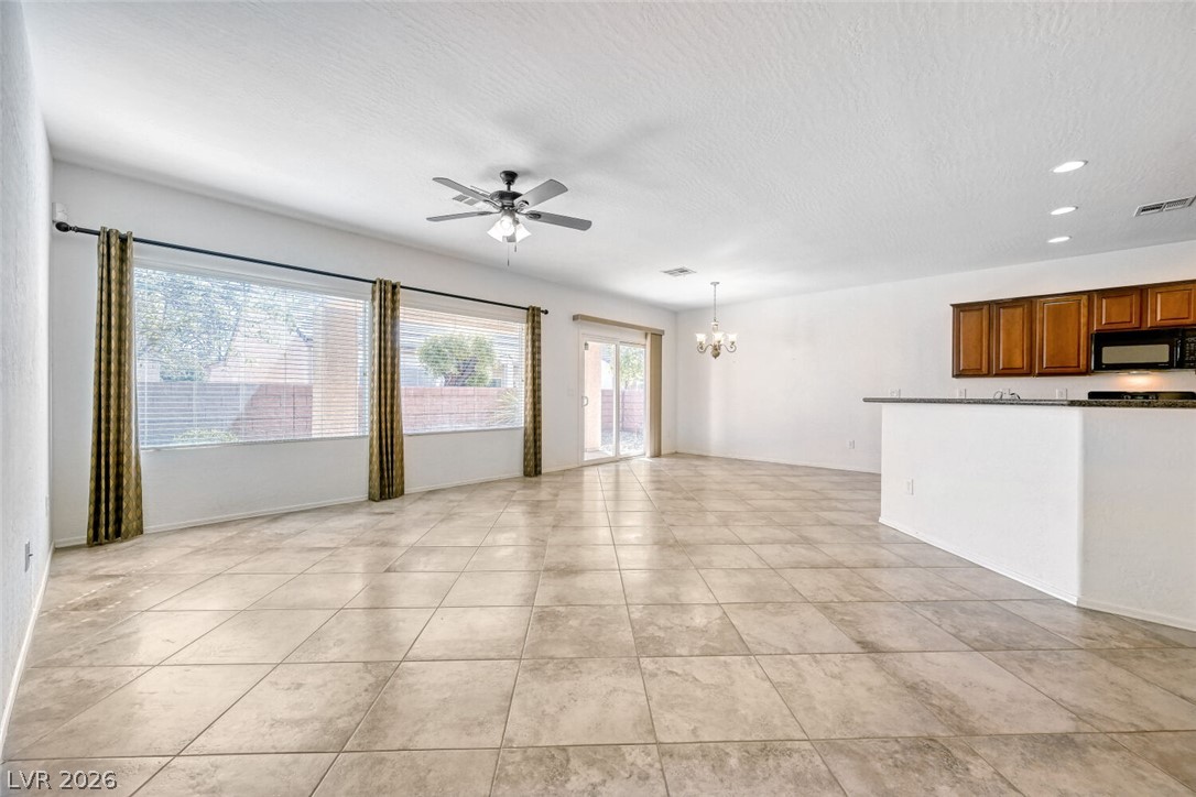 7750 Coast Jay Street Property Photo 8