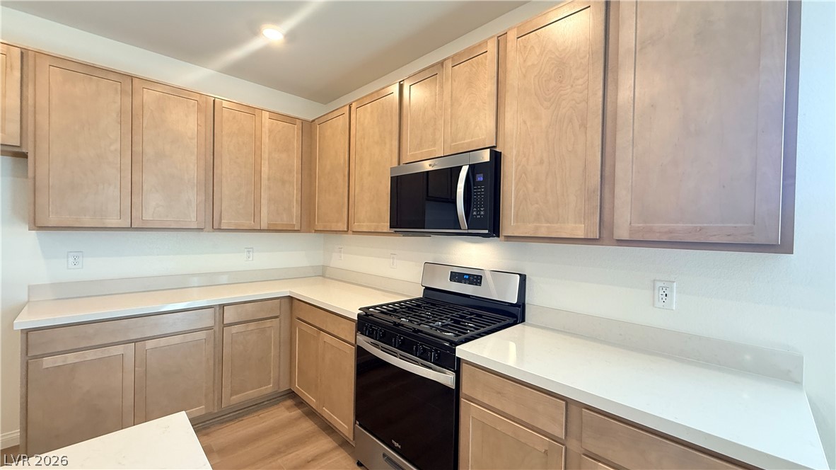 3887 Tico Falls Avenue Property Photo 5