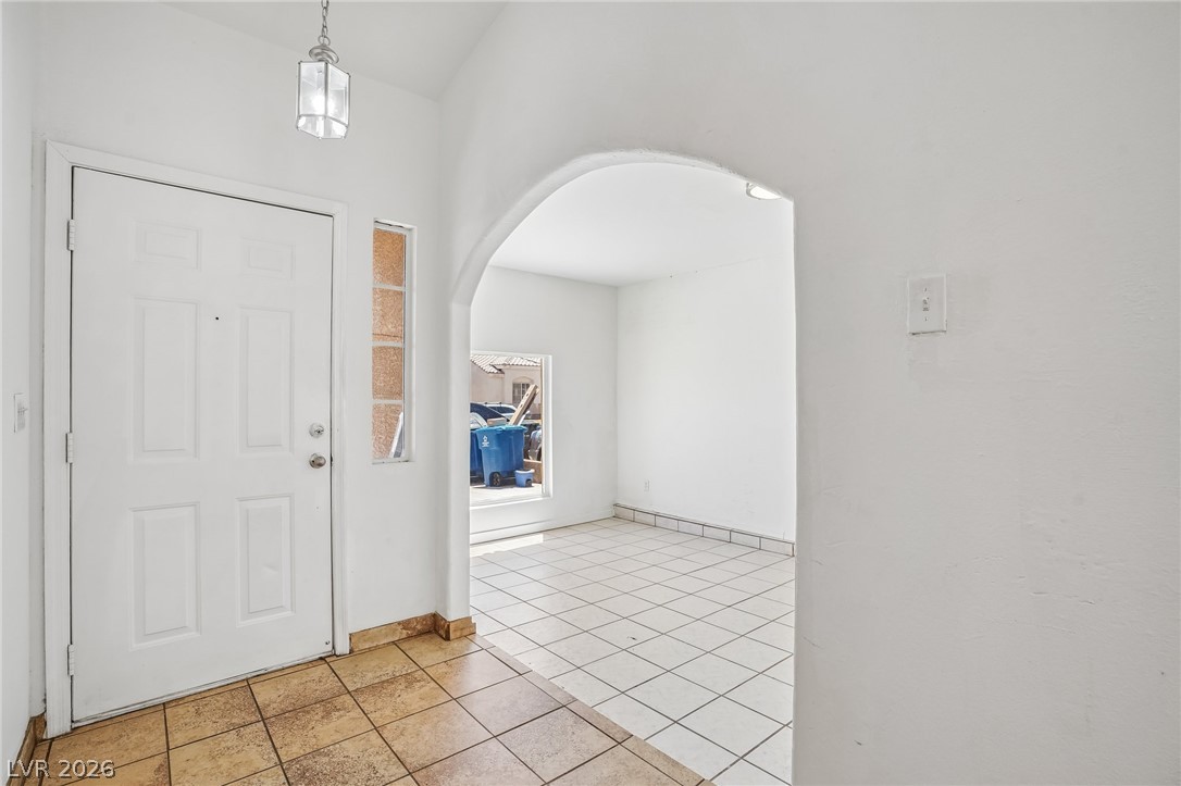 2824 Windstorm Avenue Property Photo 5