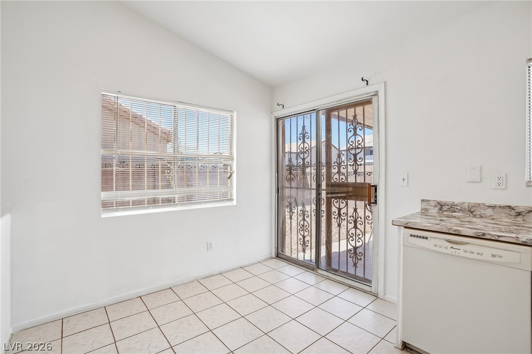 2824 Windstorm Avenue Property Photo 10