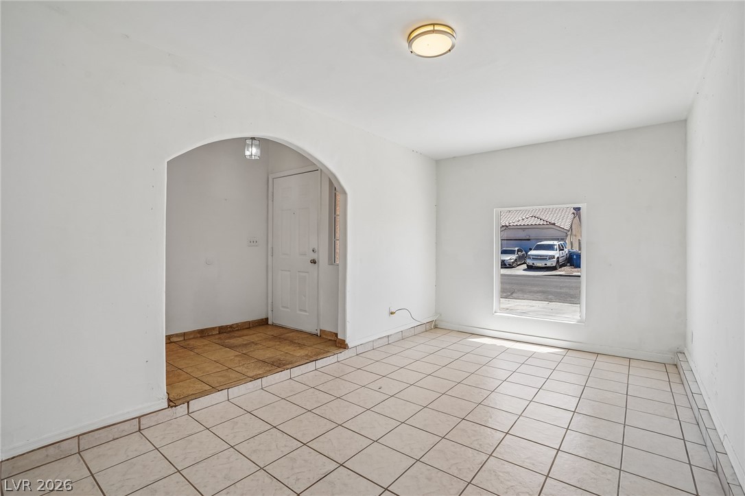 2824 Windstorm Avenue Property Photo 14