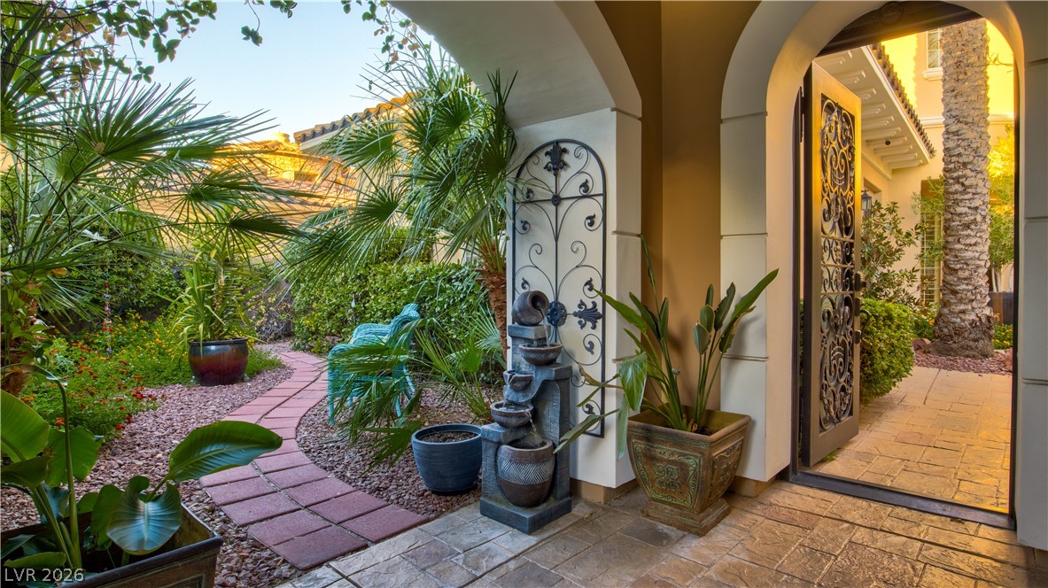 12070 Whitehills Street Property Photo 14