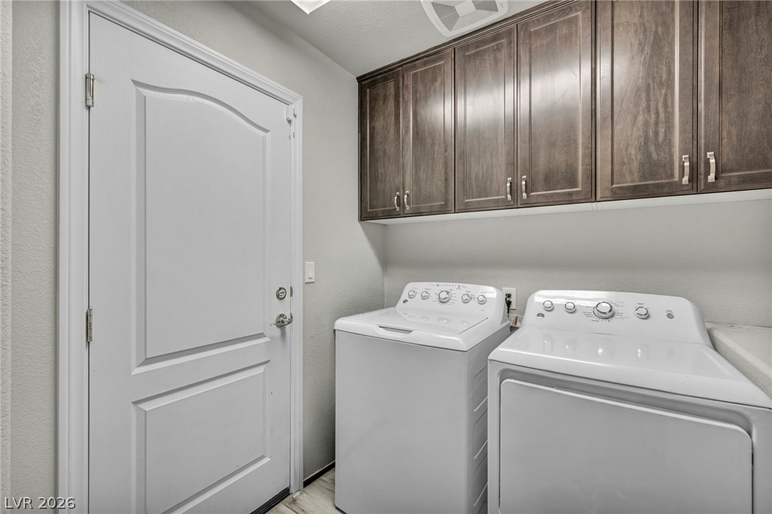 9839 Toad Hollow Street Property Photo 32