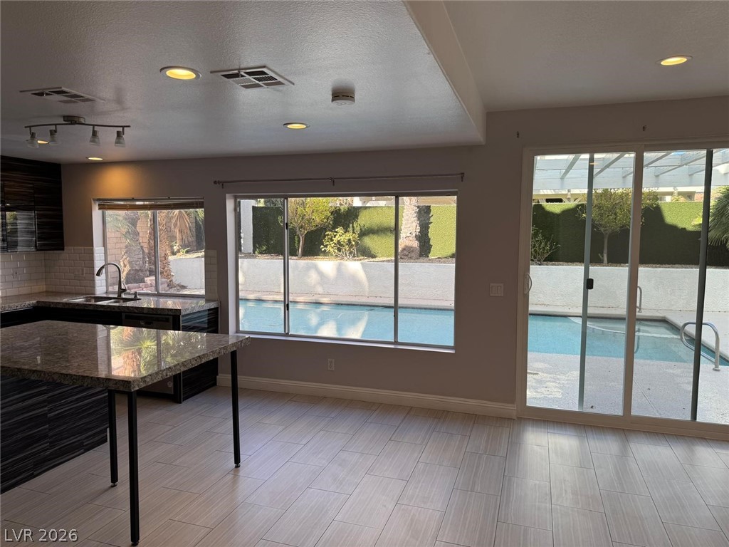 8218 Mount Nido Drive Property Photo 10