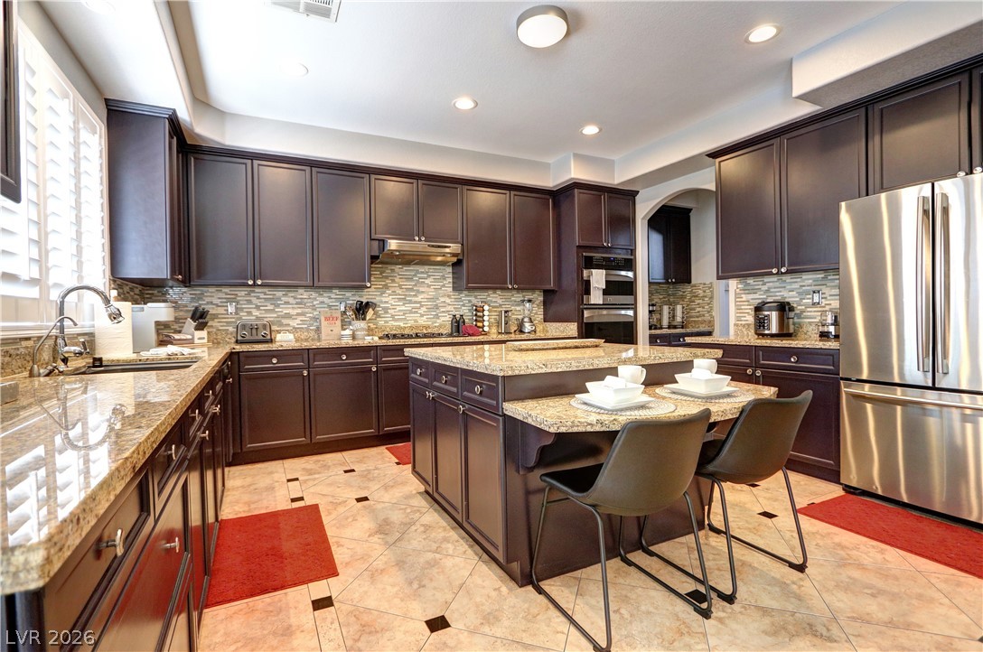 2805178 Property Photo 11