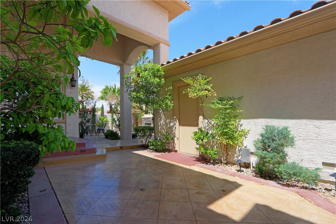2805178 Property Photo 32