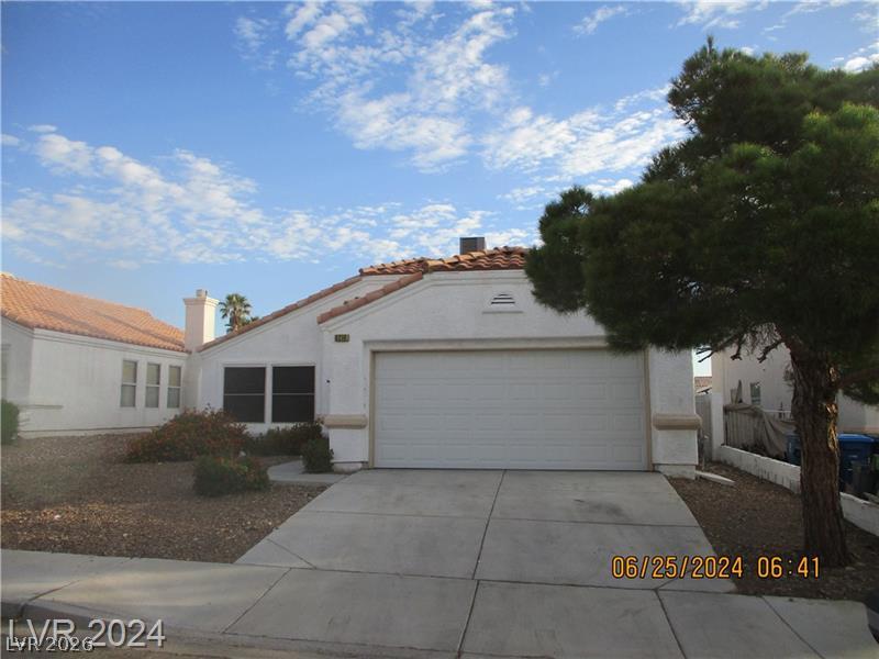 8216 Grassy Point Circle Property Photo 3