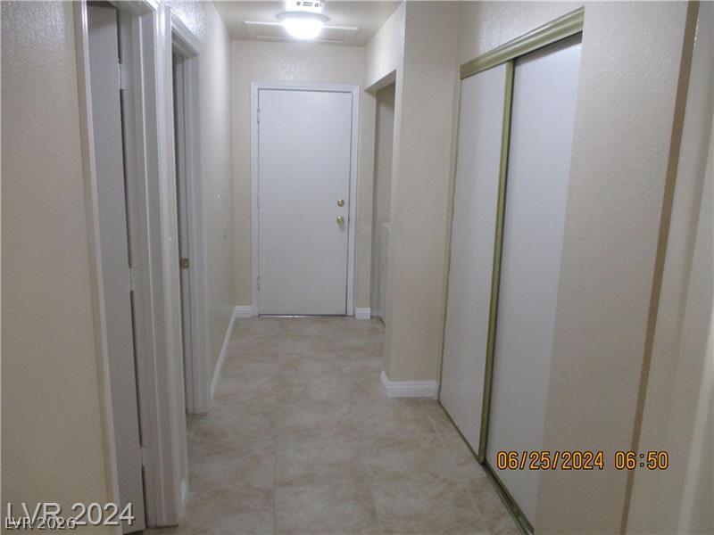 8216 Grassy Point Circle Property Photo 27