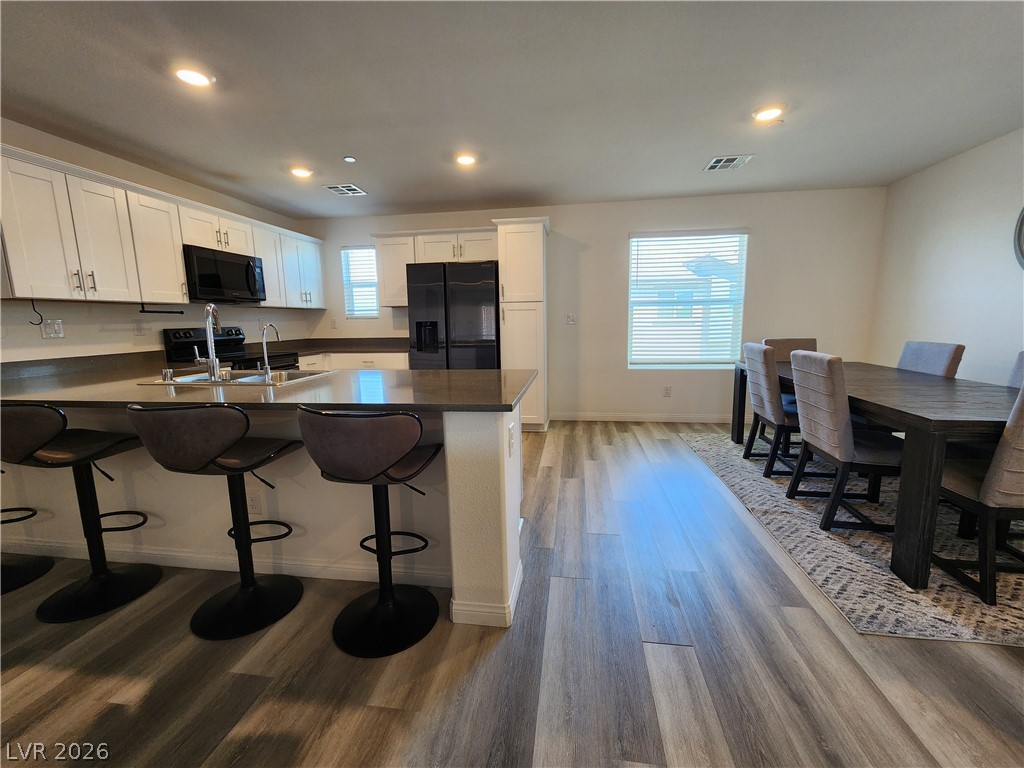2775 Atomic Tangerine Way 2 Property Photo 1