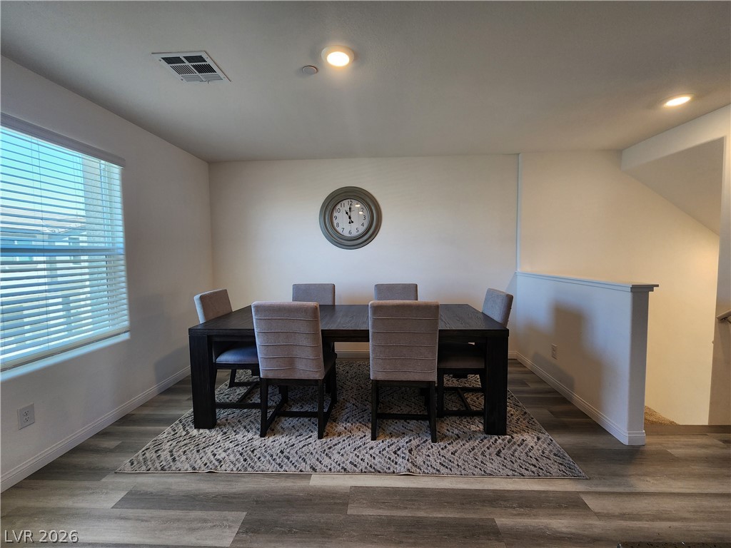 2775 Atomic Tangerine Way 2 Property Photo 3