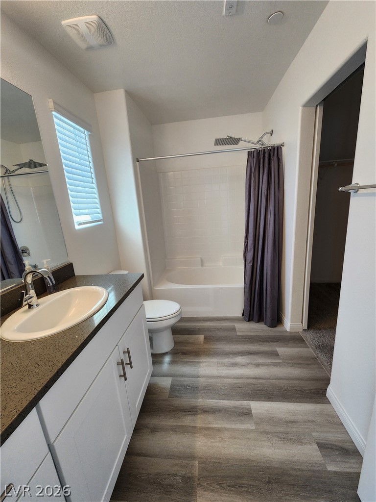 2775 Atomic Tangerine Way 2 Property Photo 25