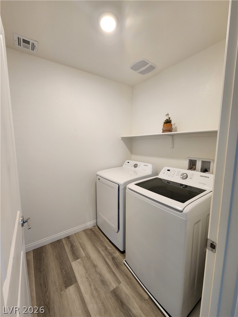 2775 Atomic Tangerine Way 2 Property Photo 26