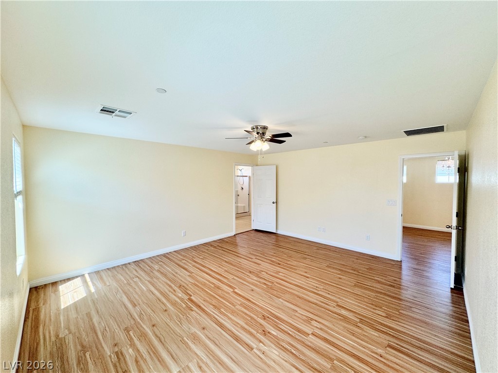 6088 Castle Gardens Avenue Property Photo 33