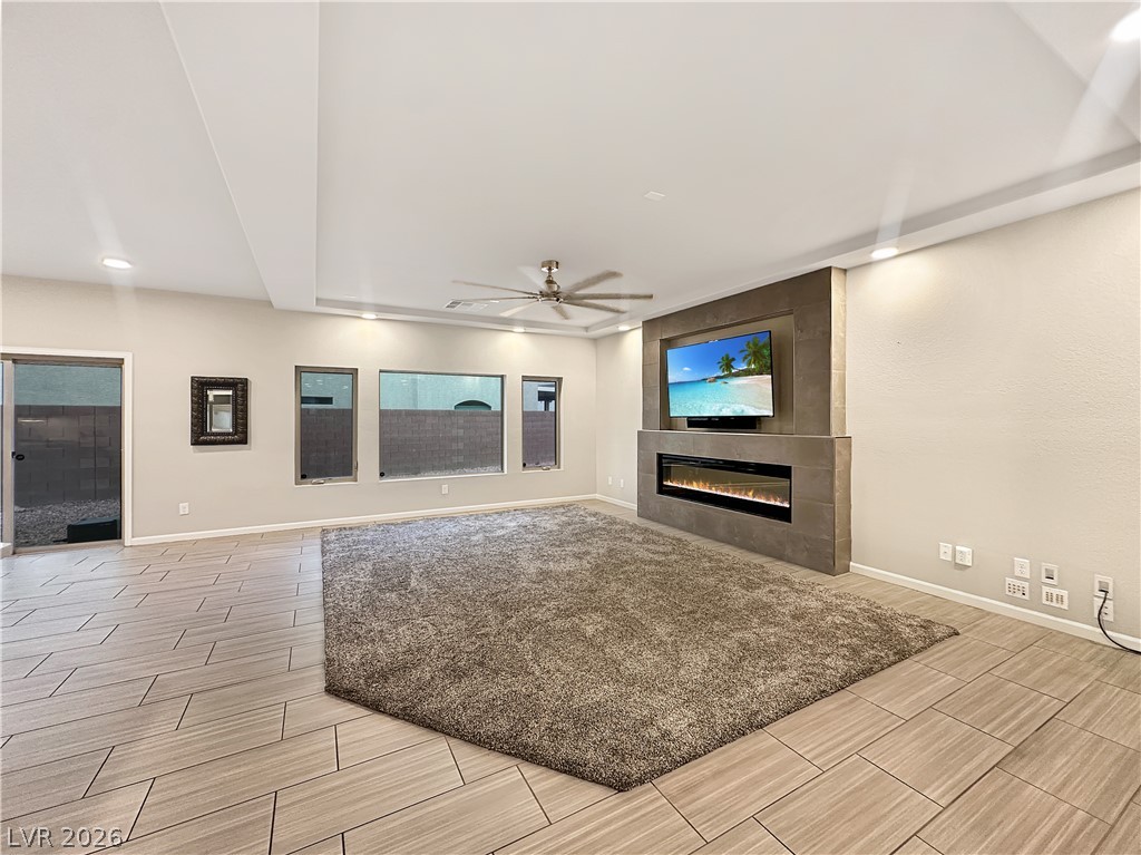 6305 Carmel Creek Avenue Property Photo 10