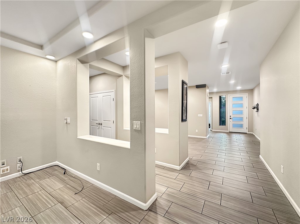 6305 Carmel Creek Avenue Property Photo 13