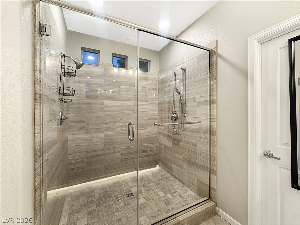 6305 Carmel Creek Avenue Property Photo 18