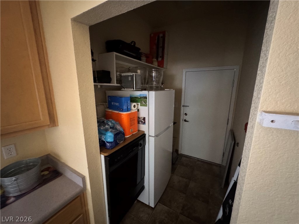 871 Robin Way Property Photo 29