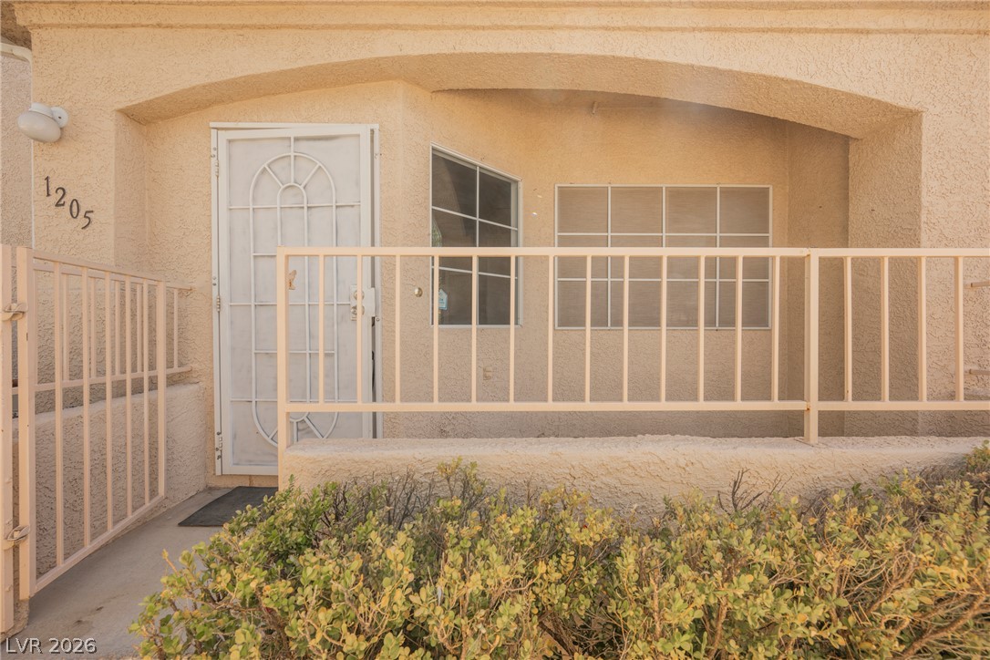 1205 Nevada Sky Street Property Photo 5