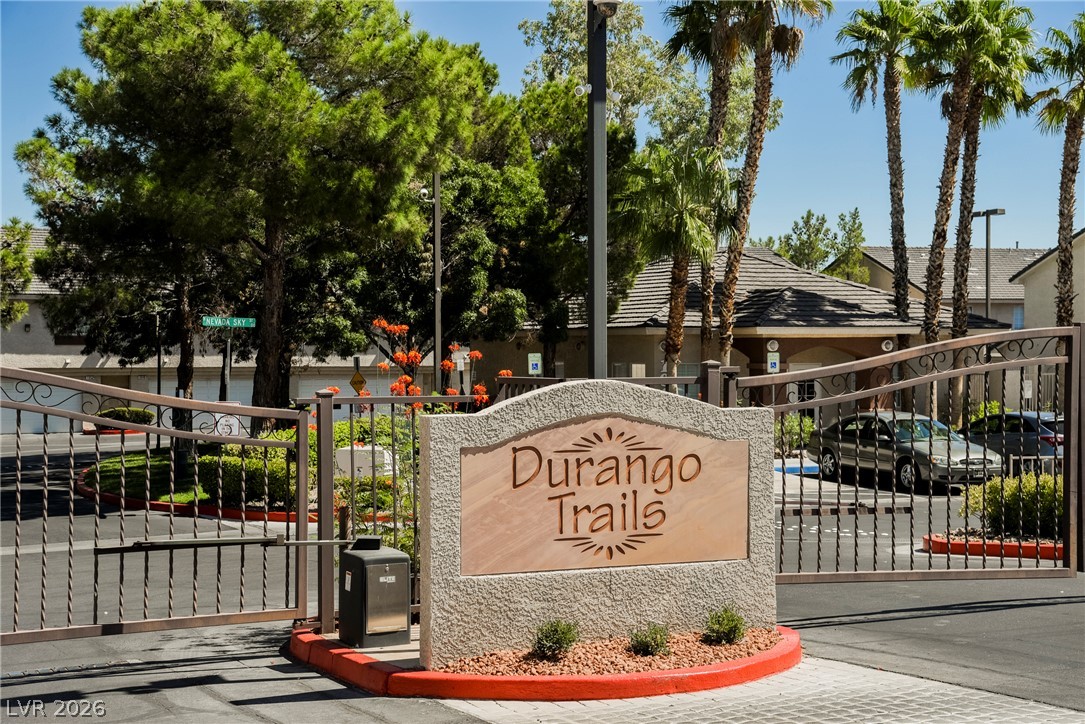 1205 Nevada Sky Street Property Photo 44