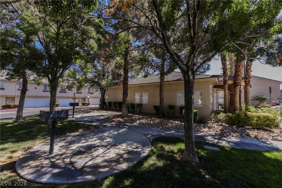 1205 Nevada Sky Street Property Photo 47