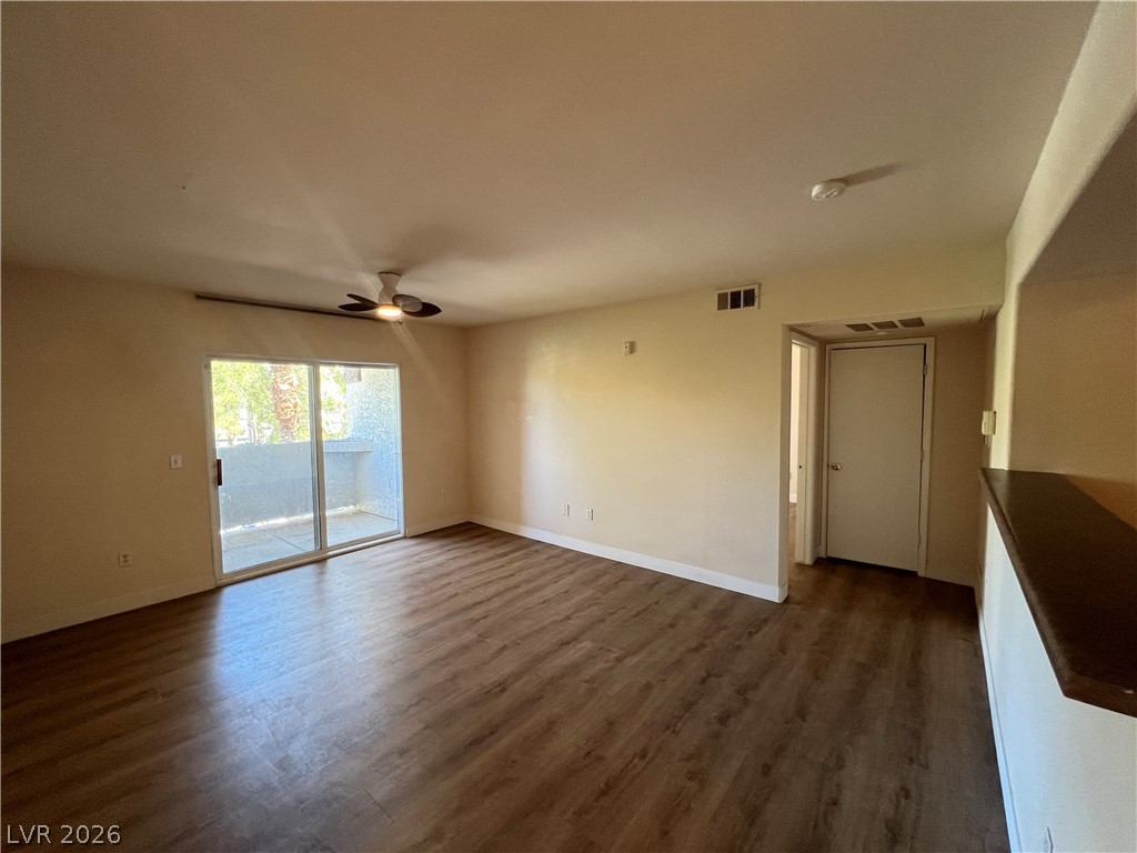 7255 West Sunset Road 2057 Property Photo 7