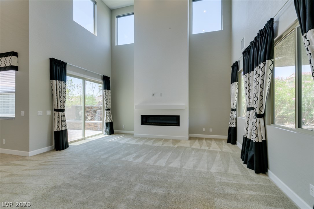 1027 Whitworth Avenue Property Photo 12