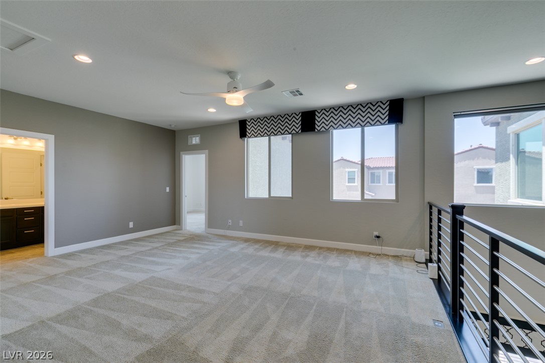 1027 Whitworth Avenue Property Photo 35