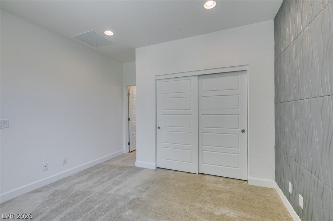 1027 Whitworth Avenue Property Photo 53
