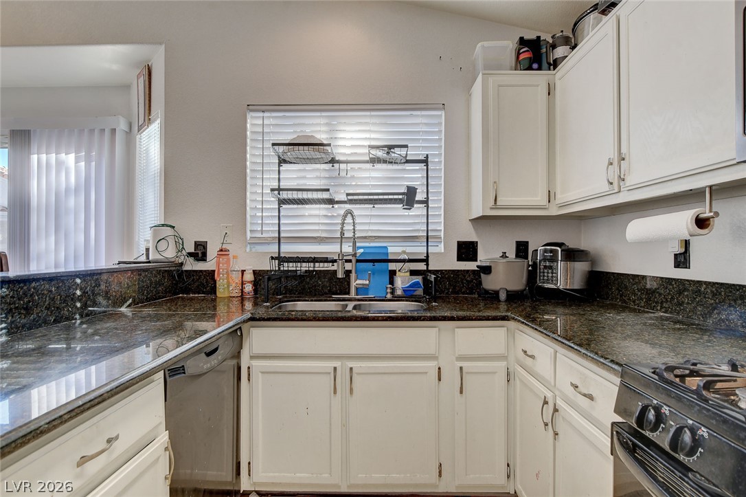 8113 North Hercules Drive Property Photo 15