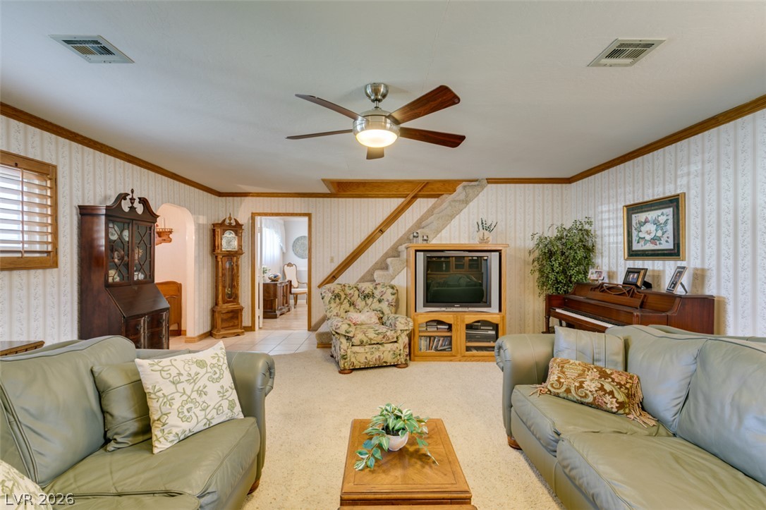 661 Burton Street Property Photo 7
