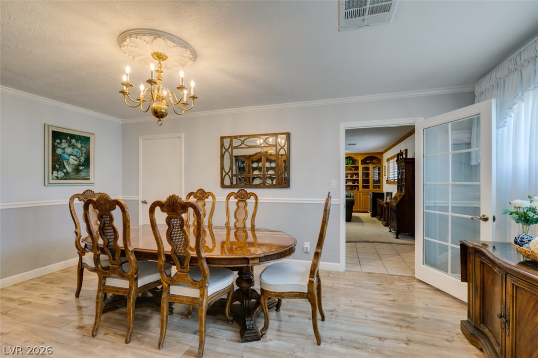 661 Burton Street Property Photo 10
