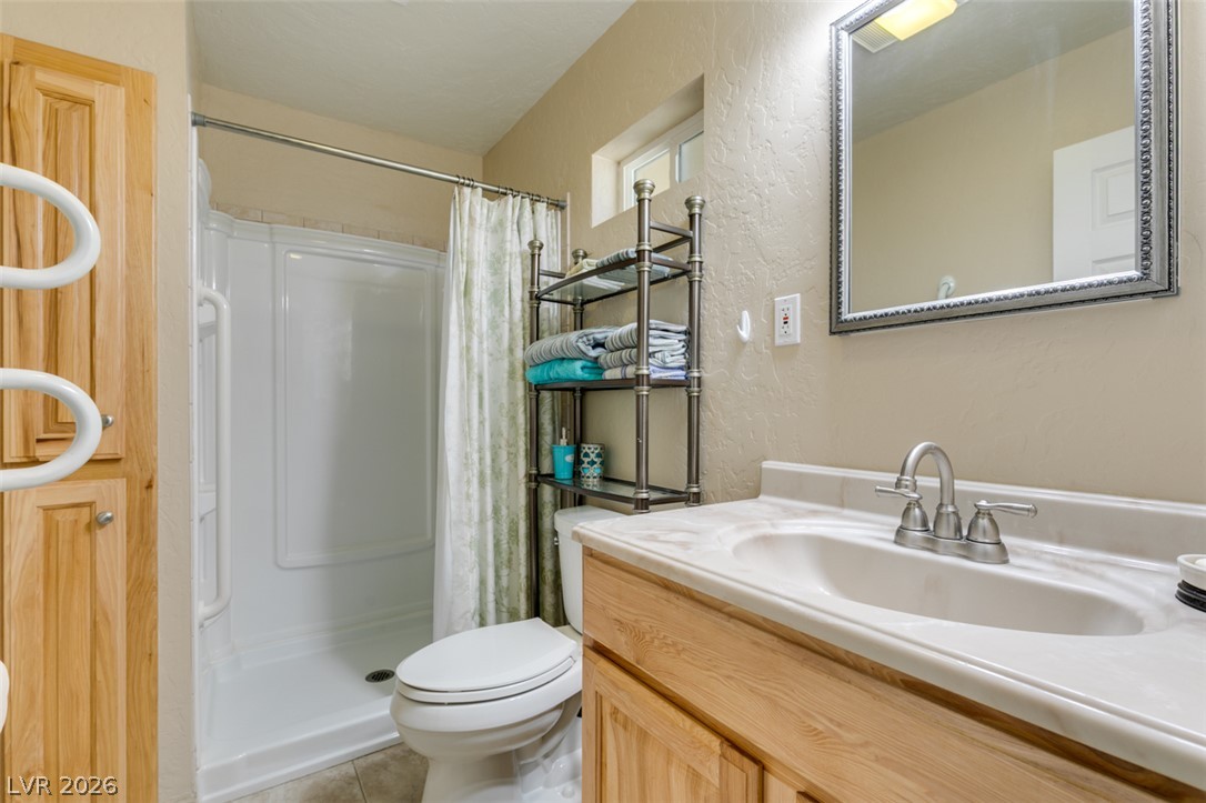 661 Burton Street Property Photo 28