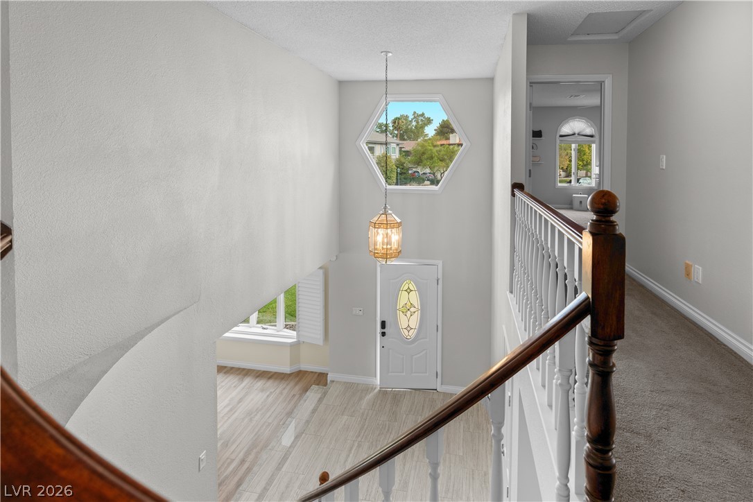 18 Hummingbird Circle Property Photo 28