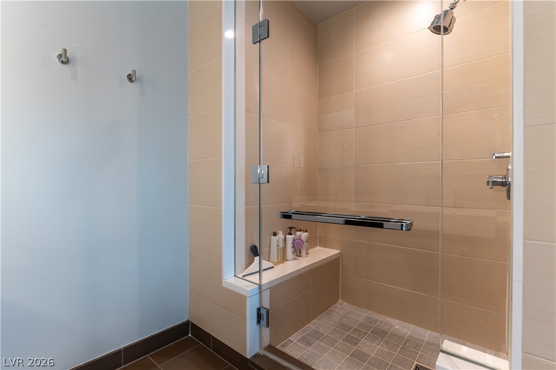 2600 West Harmon Avenue 56004 Property Photo 21