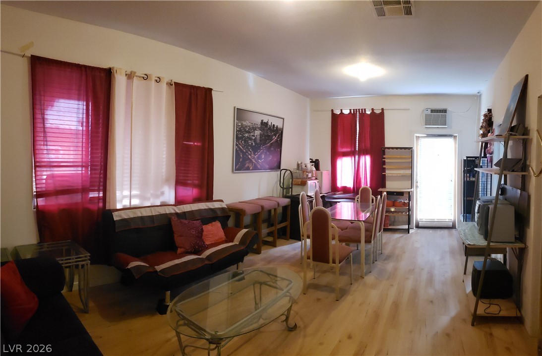 1933 Bearden Avenue Property Photo 2