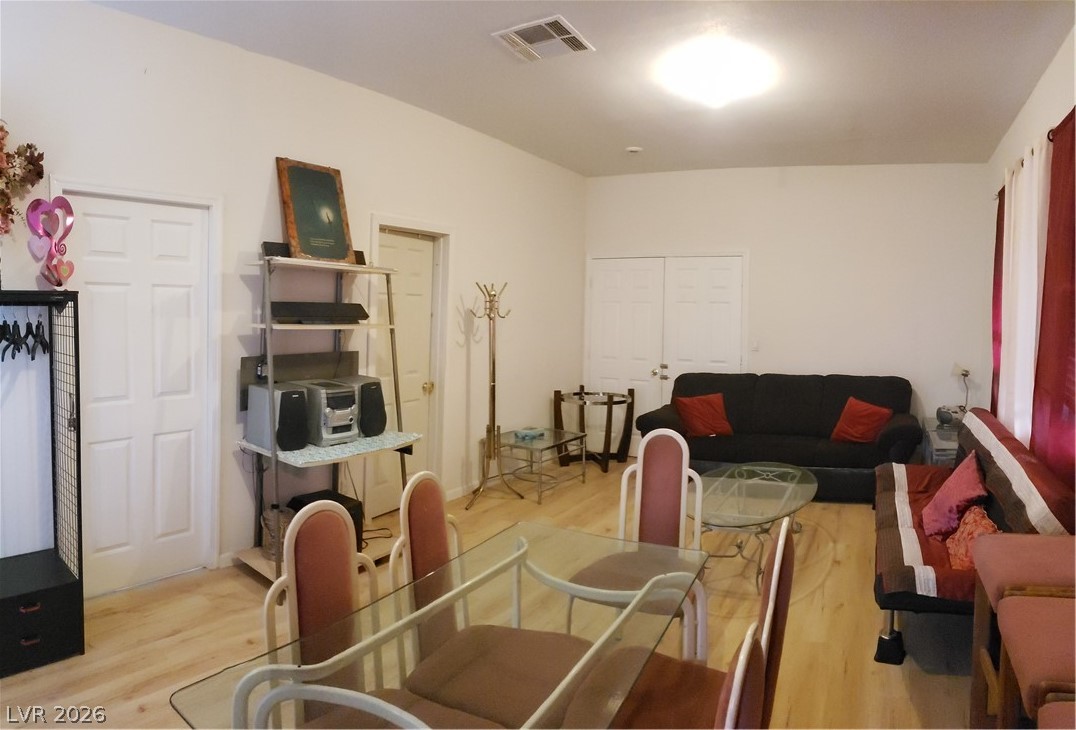 1933 Bearden Avenue Property Photo 3