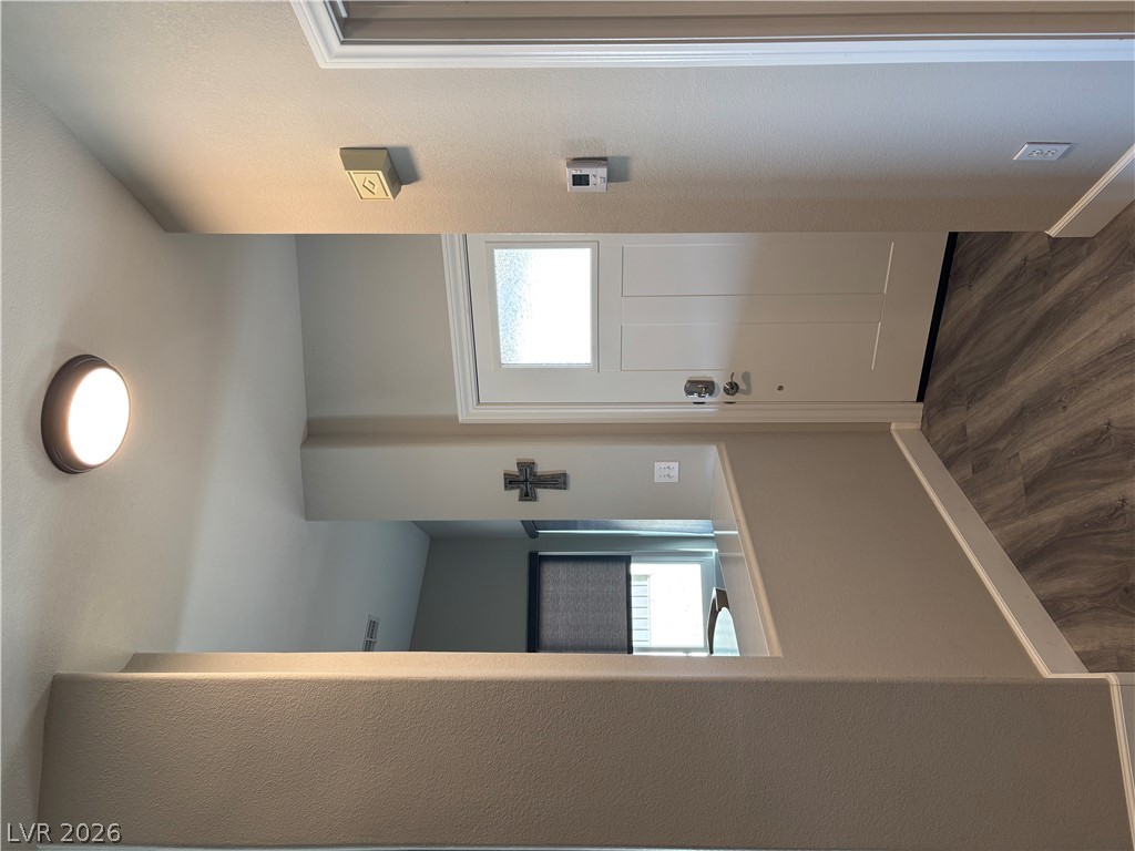470 Palegold Street Property Photo 7