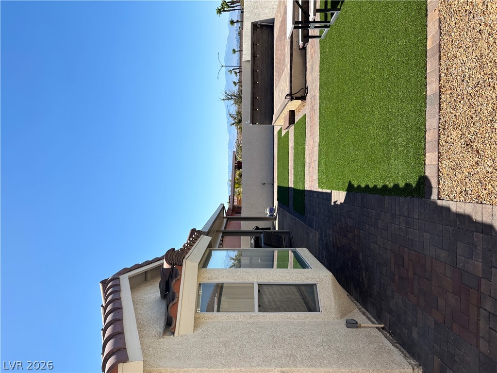 470 Palegold Street Property Photo 45