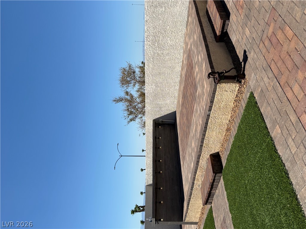 470 Palegold Street Property Photo 49