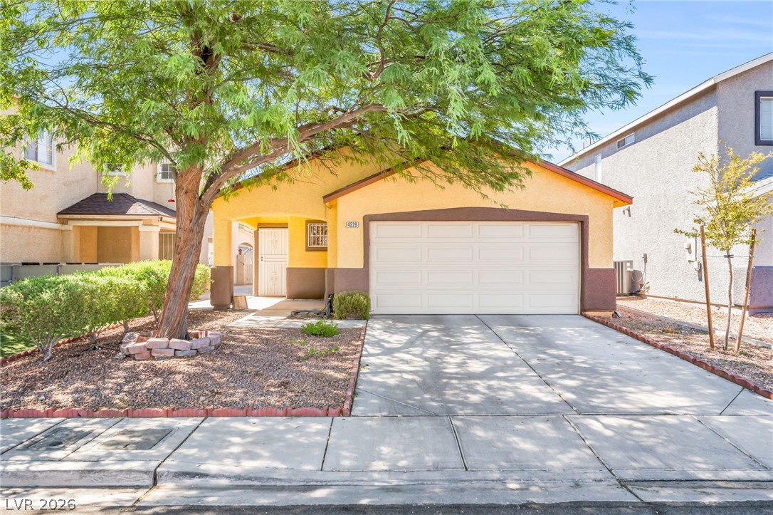 4529 Coronado Hills Way Property Photo 4