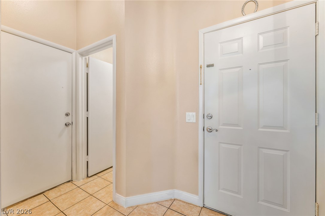4529 Coronado Hills Way Property Photo 6