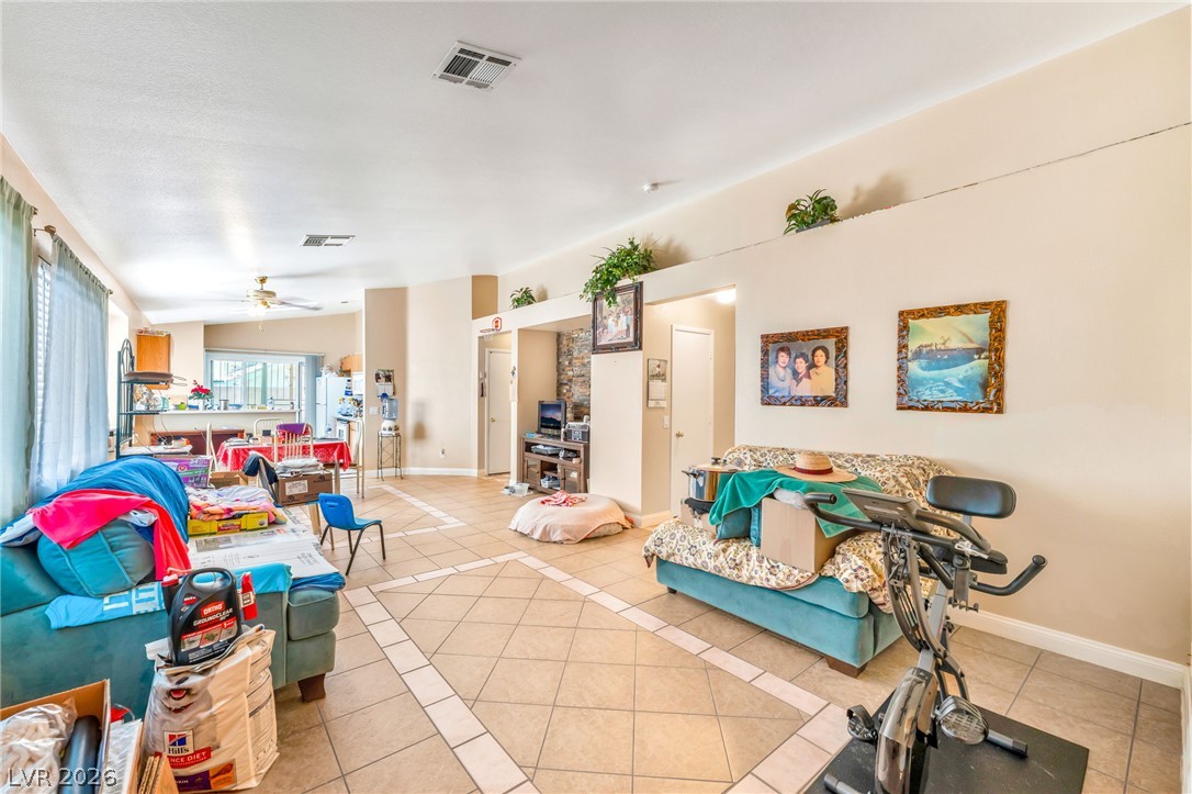 4529 Coronado Hills Way Property Photo 8