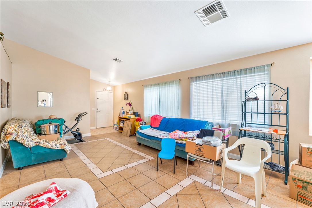 4529 Coronado Hills Way Property Photo 10