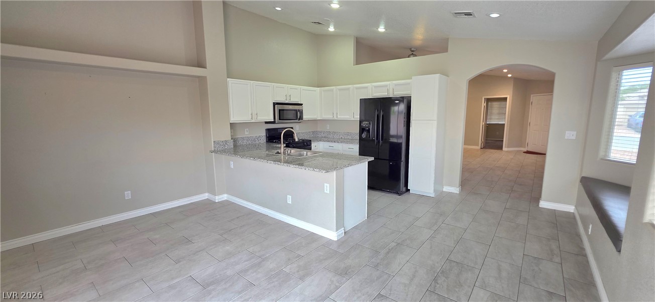 3806 Singing Lark Court Property Photo 4