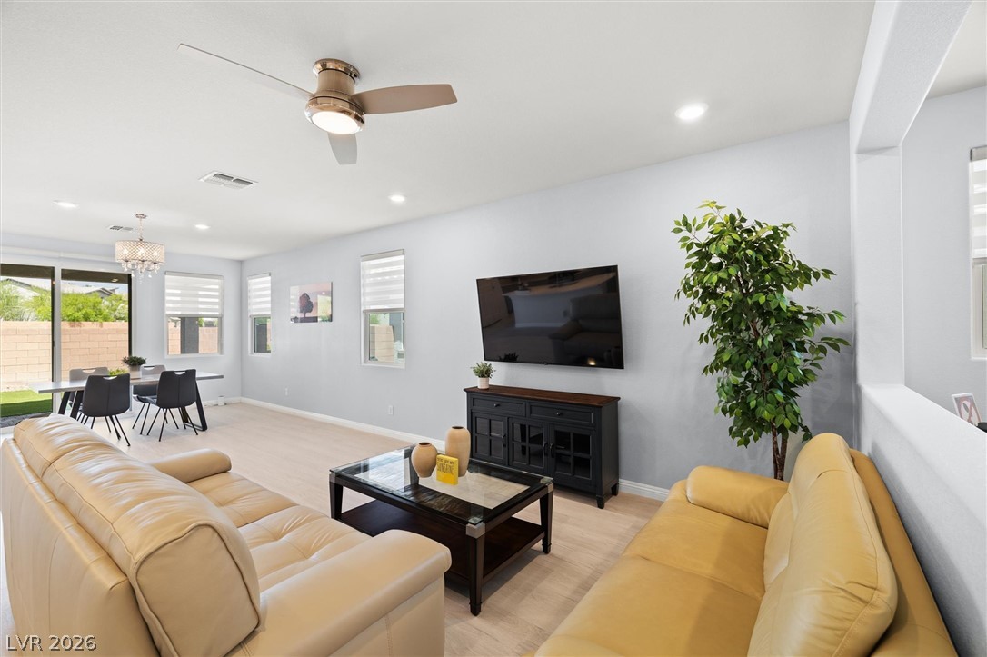 5827 Casa Branca Street Property Photo 6