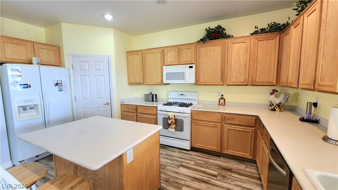 2077 Wildwood Lake Street Property Photo 11